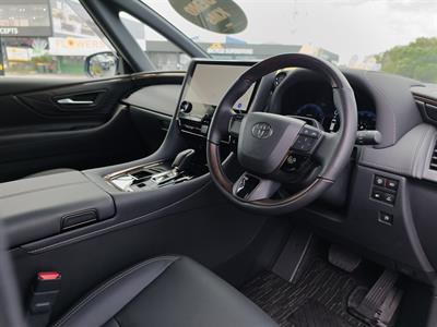 2025 Toyota Alphard - Thumbnail