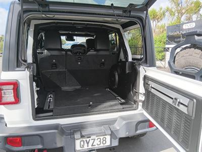 2020 Jeep Wrangler - Thumbnail