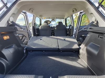 2021 Suzuki Swift - Thumbnail