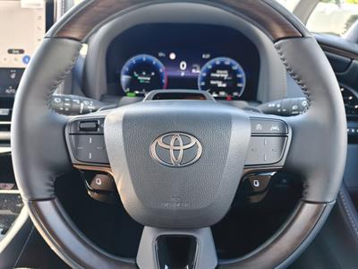 2026 Toyota Alphard - Thumbnail