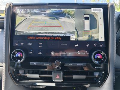 2026 Toyota Alphard - Thumbnail