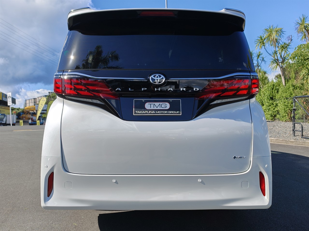 2026 Toyota Alphard