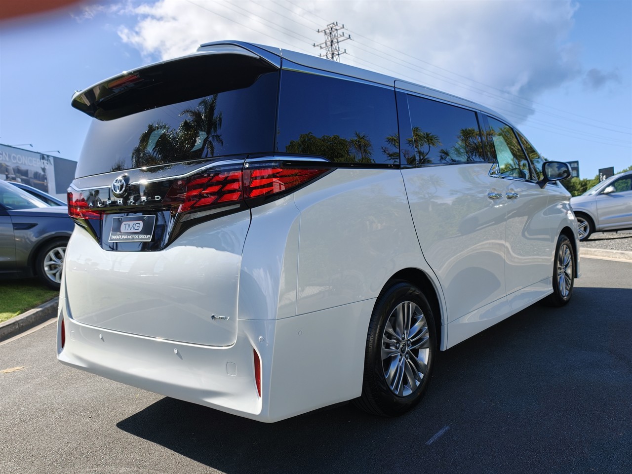 2026 Toyota Alphard