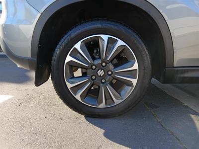 2019 Suzuki Vitara - Thumbnail