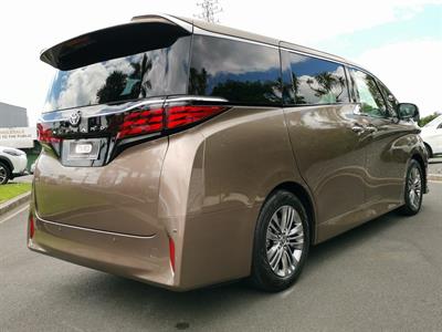 2025 Toyota Alphard - Thumbnail