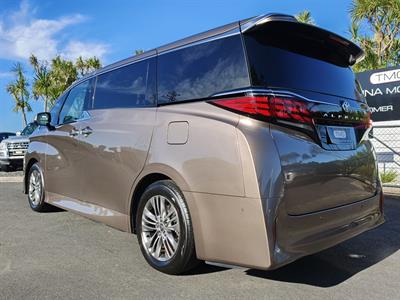 2025 Toyota Alphard - Thumbnail
