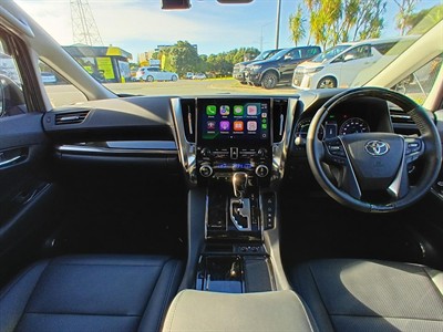 2023 Toyota Alphard - Thumbnail