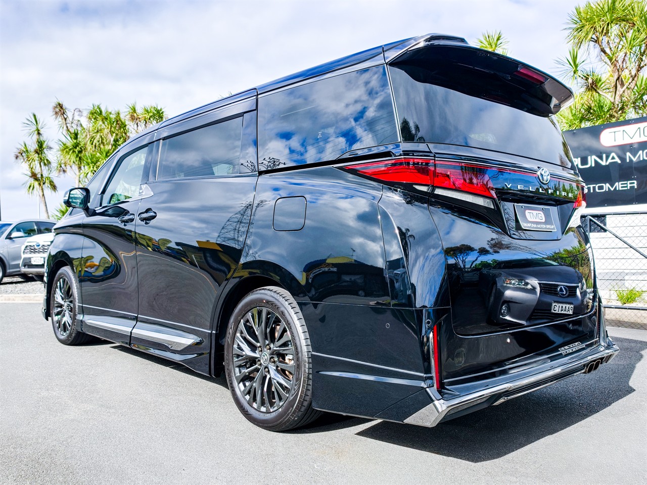 2024 Toyota Vellfire
