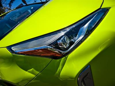 2019 Toyota Prius - Thumbnail