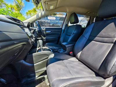 2020 Nissan X-trail - Thumbnail