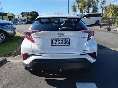 2019 Toyota C-HR - Thumbnail