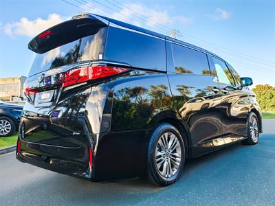 2025 Toyota Alphard - Thumbnail