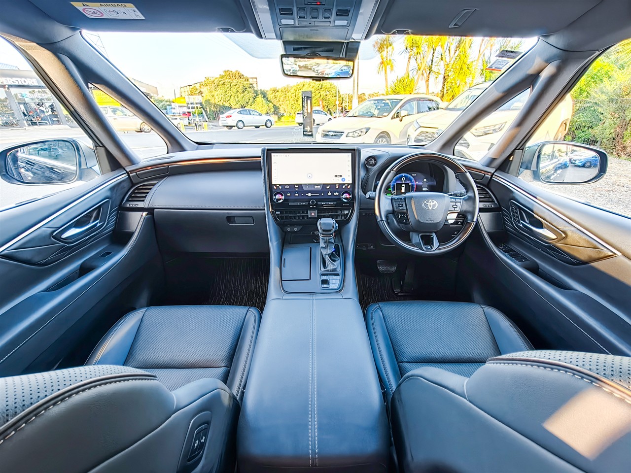 2025 Toyota Alphard