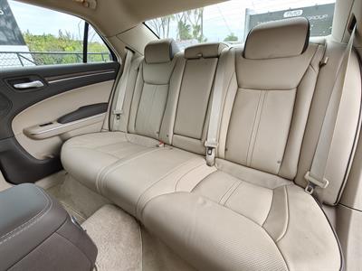 2015 CHRYSLER 300C - Thumbnail