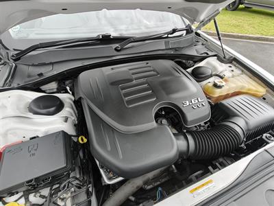 2015 CHRYSLER 300C - Thumbnail