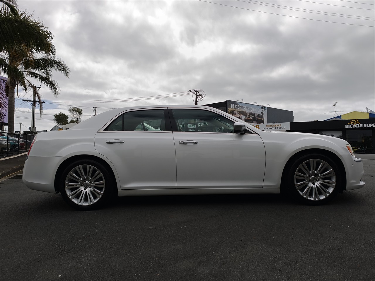 2015 CHRYSLER 300C
