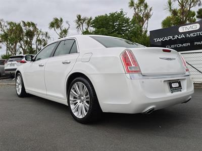 2015 CHRYSLER 300C - Thumbnail
