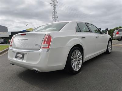 2015 CHRYSLER 300C - Thumbnail