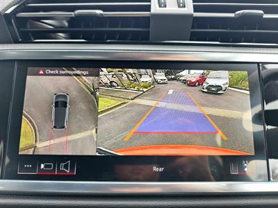 2025 Audi Q3 - Thumbnail