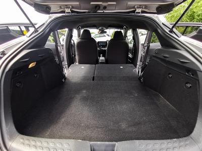 2017 Toyota C-HR - Thumbnail