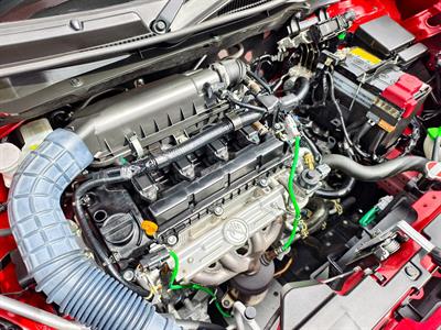 2020 Suzuki Swift - Thumbnail