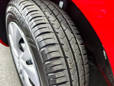 2020 Suzuki Swift - Thumbnail