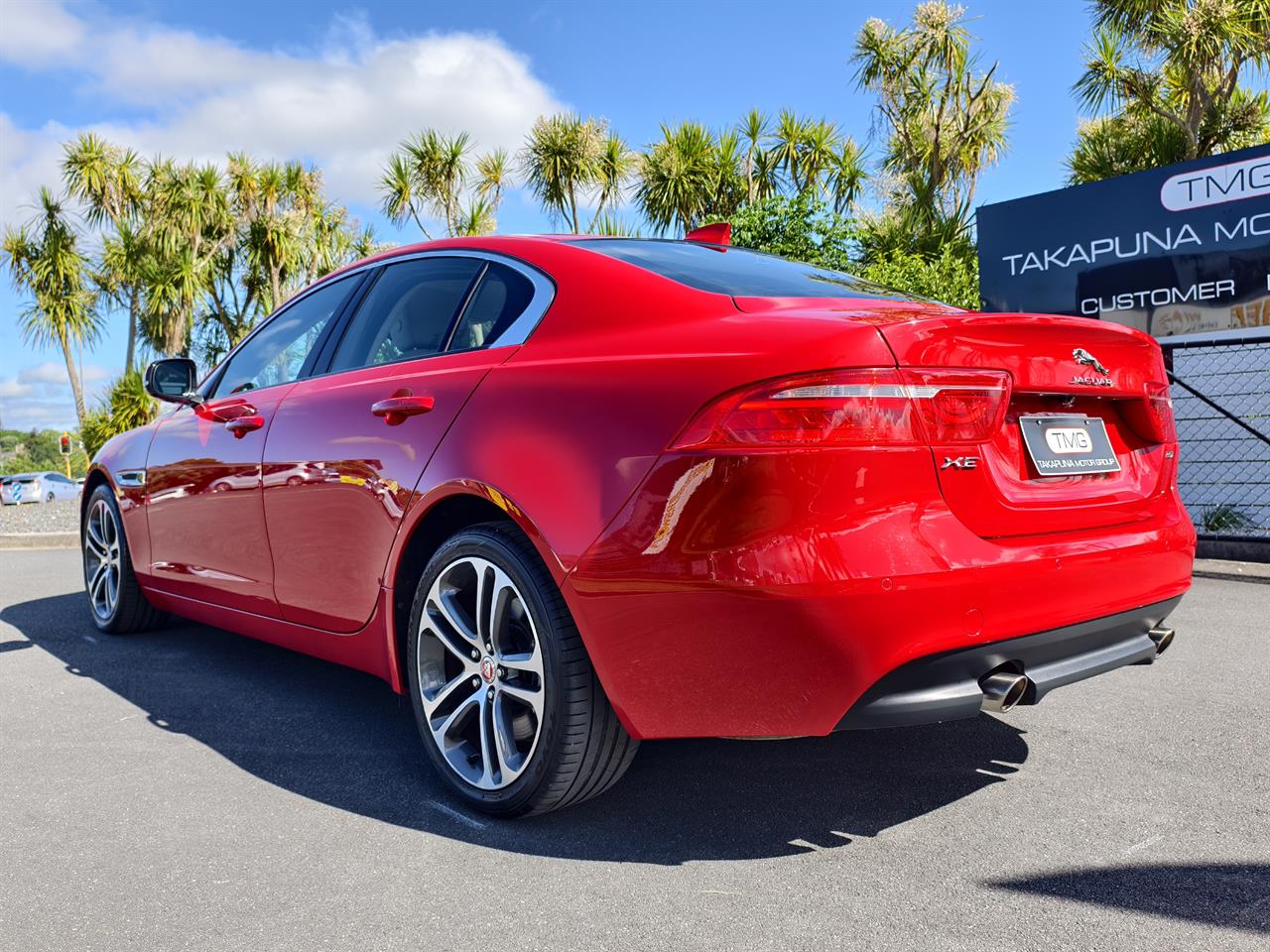 2018 Jaguar XE