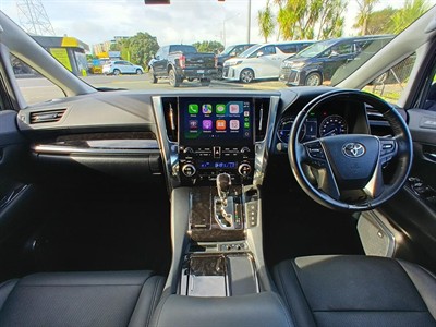 2023 Toyota Alphard - Thumbnail