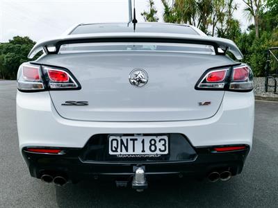 2016 Holden Commodore - Thumbnail