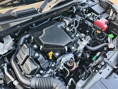 2024 Suzuki Swift - Thumbnail