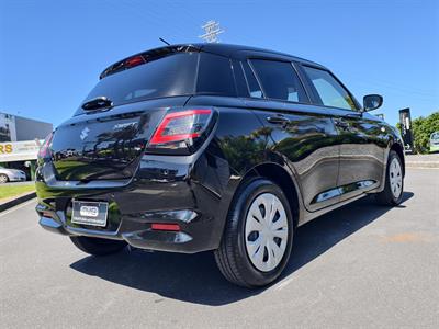 2024 Suzuki Swift - Thumbnail