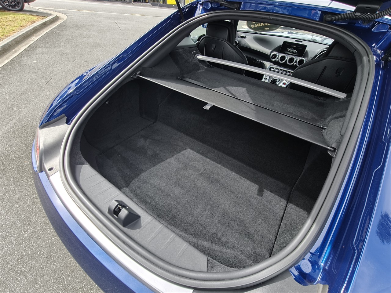 2017 Mercedes-Benz GT