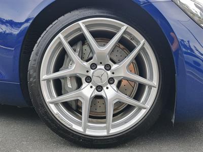 2017 Mercedes-Benz GT - Thumbnail