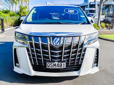 2022 Toyota Alphard - Thumbnail