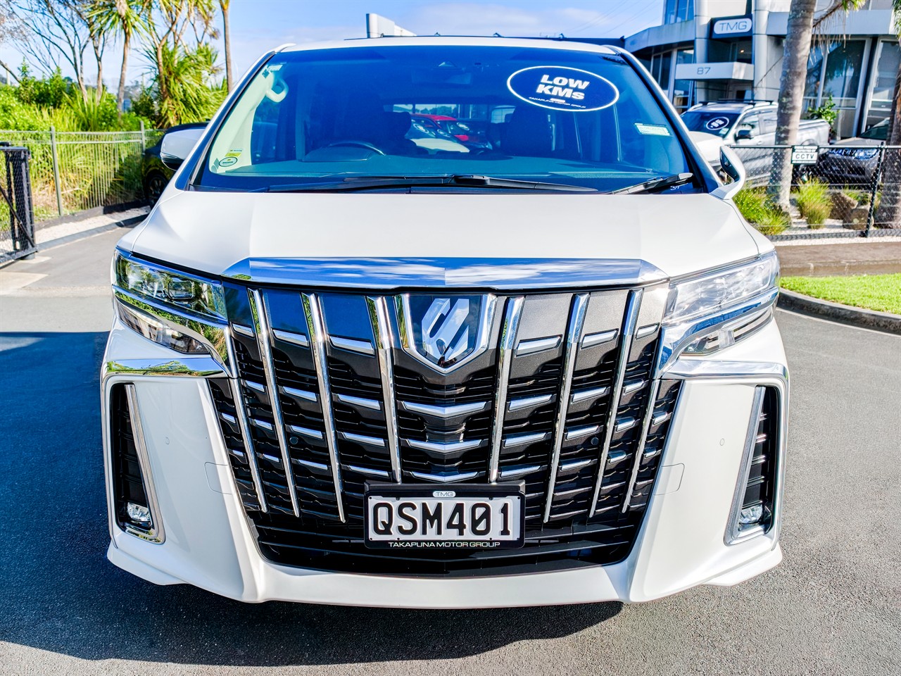2022 Toyota Alphard