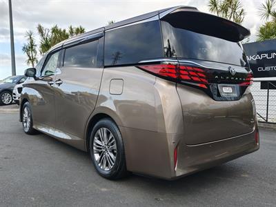 2025 Toyota Alphard - Thumbnail