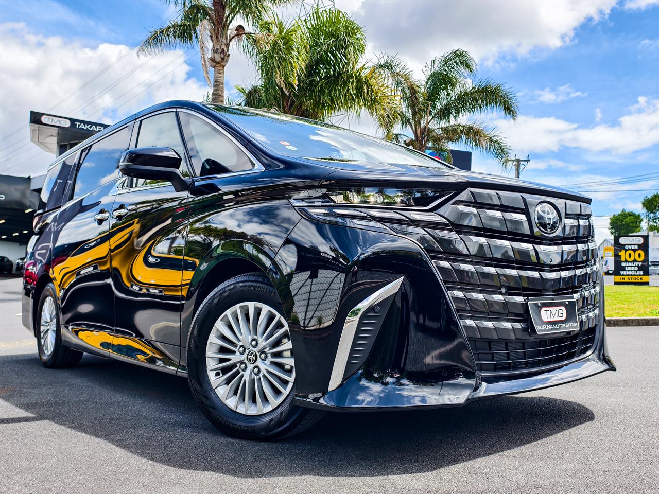 2025 Toyota Alphard