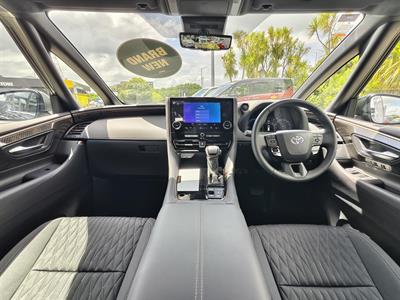 2025 Toyota Alphard - Thumbnail