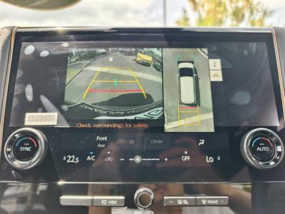 2025 Toyota Alphard - Thumbnail