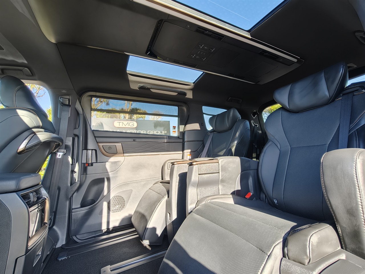 2026 Toyota Alphard