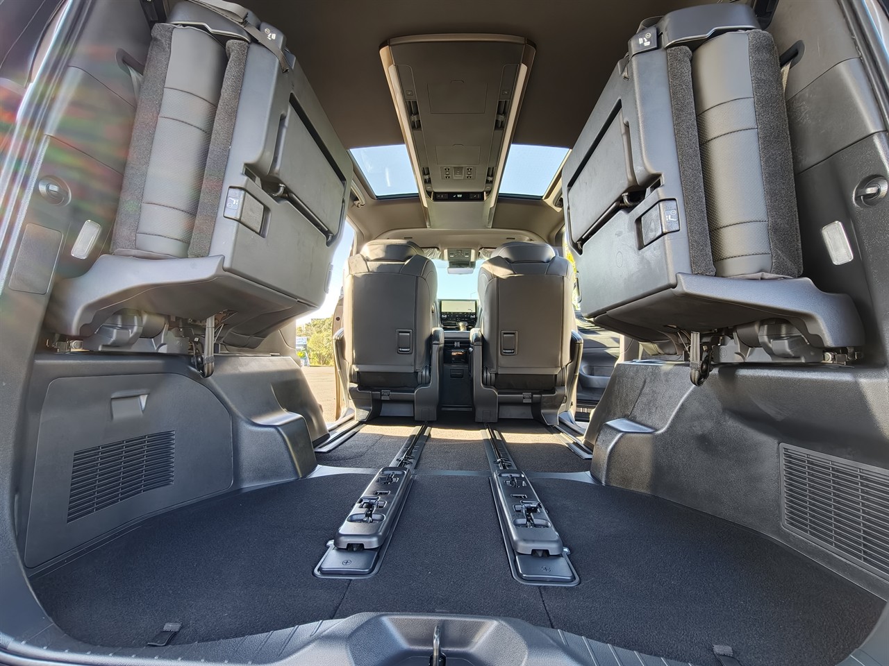 2026 Toyota Alphard