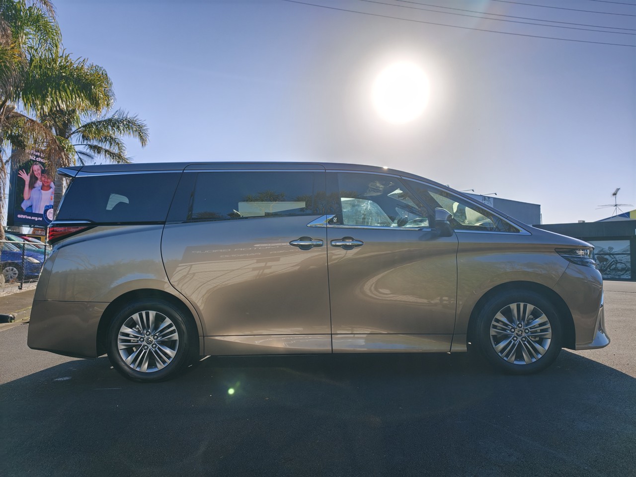 2026 Toyota Alphard