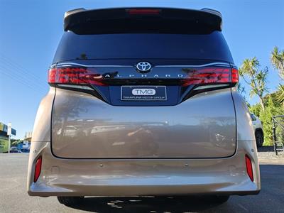 2026 Toyota Alphard - Thumbnail