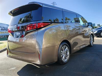 2026 Toyota Alphard - Thumbnail