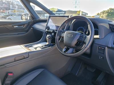 2026 Toyota Alphard - Thumbnail