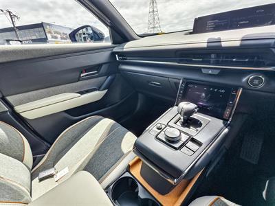 2020 Mazda MX-30 - Thumbnail