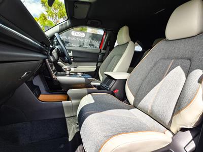 2020 Mazda MX-30 - Thumbnail