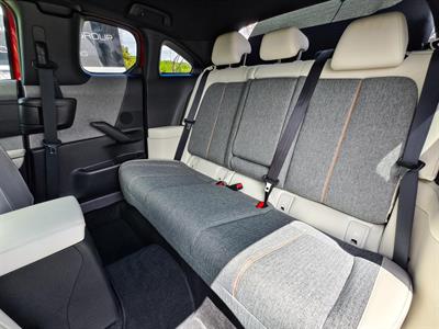 2020 Mazda MX-30 - Thumbnail