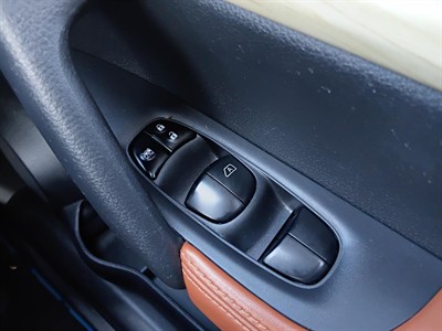 2021 Nissan X-trail - Thumbnail