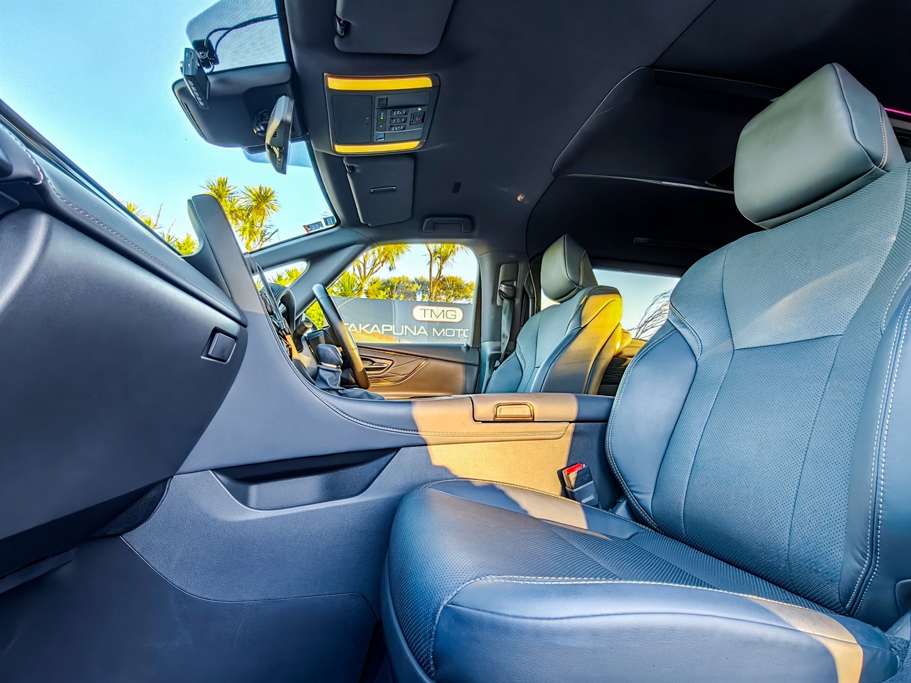 2023 Toyota Alphard